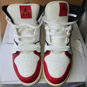 Air Jordan 1 Flight 2, Size 12, Color White/Black-Red